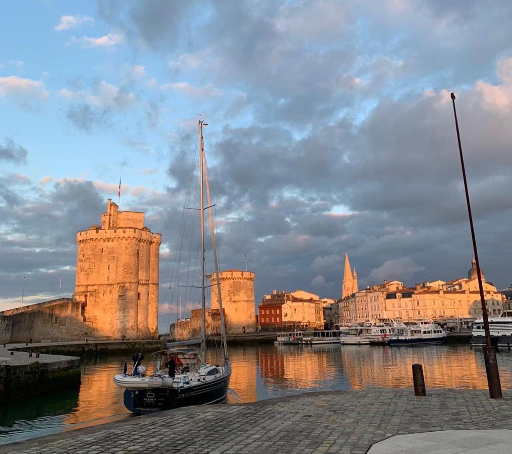 Nuits Oceanes A La Rochelle Avec Parking Privatif Apartment Ngoại thất bức ảnh